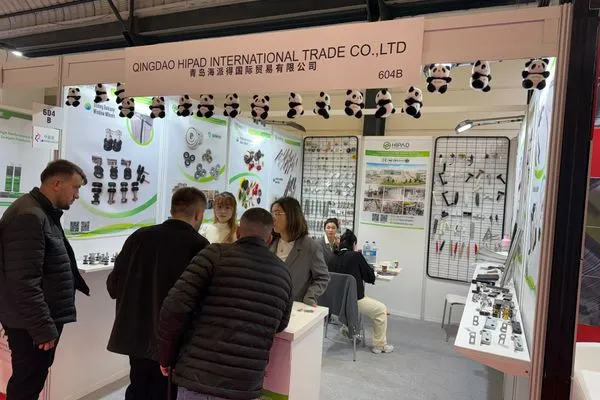 HIPAD refuerza sus alianzas internacionales en la Feria Internacional de Ferretería de Turquía